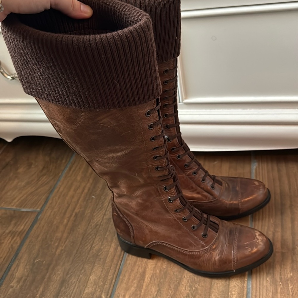Women’s Cole Hahn Nike Air boots